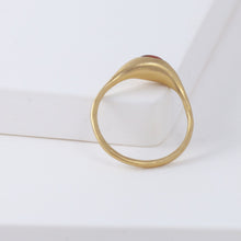 Load image into Gallery viewer, Yui garnet ring