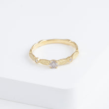Load image into Gallery viewer, Bloom ring with one-of-a-kind champagne diamond