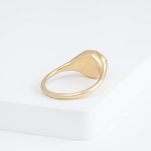 Load image into Gallery viewer, OOAK Jumbo Yui opal ring