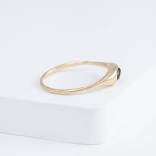 Load image into Gallery viewer, Yui light green tourmaline ring