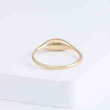 Load image into Gallery viewer, Yui light green tourmaline ring