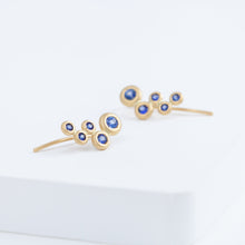 Load image into Gallery viewer, Puff small gradation blue sapphire climber earring