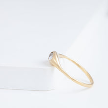 Load image into Gallery viewer, Yui OOAK diamond ring