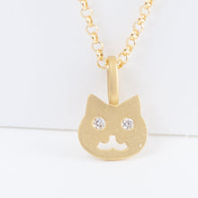 Load image into Gallery viewer, Diamond eyes cat face pendant necklace