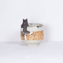 Load image into Gallery viewer, Yukurite - Ceramic sake cup with black shiba
