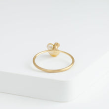 Load image into Gallery viewer, Baby gold pearl single pearl diamond ring