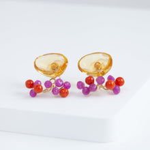Load image into Gallery viewer, Fairy citrine and red stone earrings