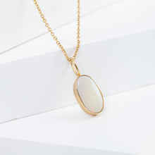 Load image into Gallery viewer, Gallery Australian opal necklace