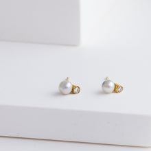 Load image into Gallery viewer, Baby Akoya pearl single pearl diamond studs - Kolekto