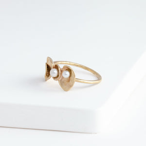 Gold petal four petal ring with pearls
