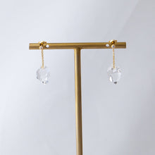 Load image into Gallery viewer, Herkimer quartz chain earrings
