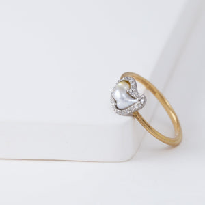 Tulle south sea pearl diamond ring