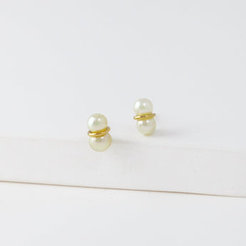 Small twin pearl earrings