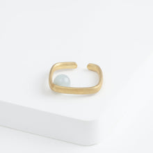 Load image into Gallery viewer, Syami aquamarine ear cuff
