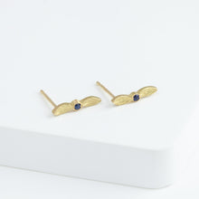 Load image into Gallery viewer, Bloom blue sapphire stud
