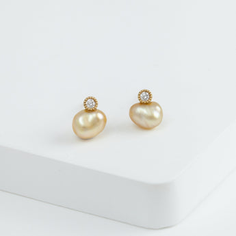 Baby gold pearl single pearl diamond studs