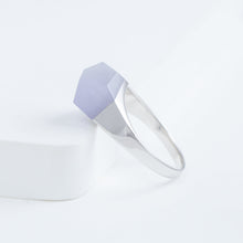Load image into Gallery viewer, Mini rock crystal purple jade ring - silver

