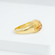Load image into Gallery viewer, Mini rock faceted round citrine quartz ring
