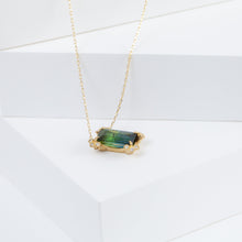 Load image into Gallery viewer, Spread two tone green tourmaline necklace
