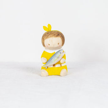 Akaiboushinoki - #125 Playing mom, but fishes should be raised in the water, right? ~ Yellow ~