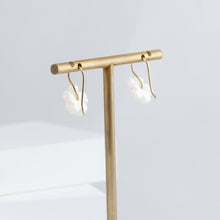 Load image into Gallery viewer, Fleur mother of pearl drop earrings
