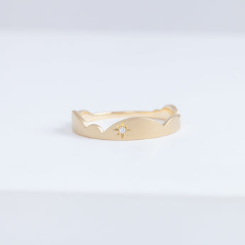 Half cloud diamond ring