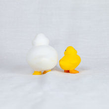 Load image into Gallery viewer, montomi - Duck with duckling
