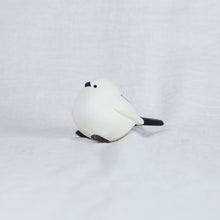 Load image into Gallery viewer, montomi - Shima enaga (little white bird)
