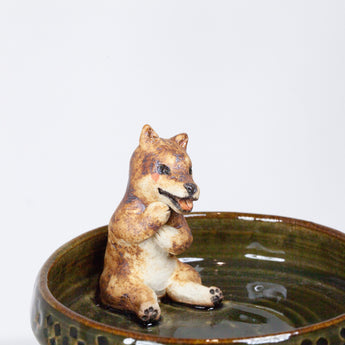 Yukurite - Ceramic small plate with sitting Shiba