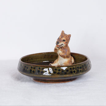 Yukurite - Ceramic small plate with sitting Shiba