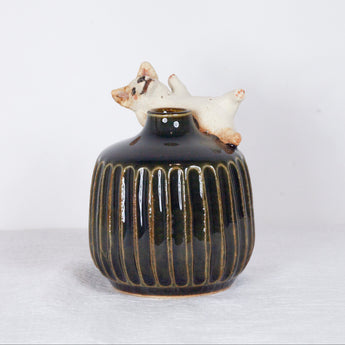 Yukurite - Ceramic small vase with corgi