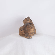 Load image into Gallery viewer, Ryoji Bannai - #17 Brown tabby chilling cat
