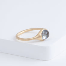 Load image into Gallery viewer, Maxi OOAK Yui aquamarine ring
