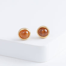 Load image into Gallery viewer, Gallery garnet studs

