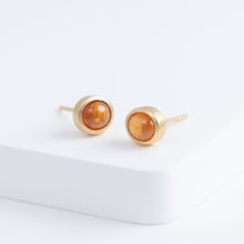 Load image into Gallery viewer, Gallery garnet studs
