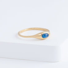 Load image into Gallery viewer, Yui aquamarine ring
