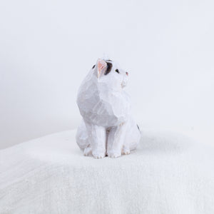 Ryoji Bannai - #2513 Black and white side sitting cat
