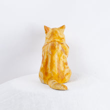 Load image into Gallery viewer, Ryoji Bannai - #2517 Orange American Shorthair sitting cat
