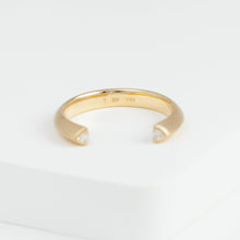 Load image into Gallery viewer, Trilliant twin diamond open ring
