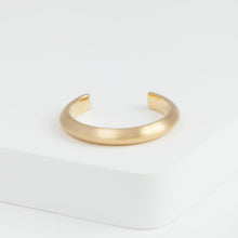 Load image into Gallery viewer, Trilliant twin diamond open ring
