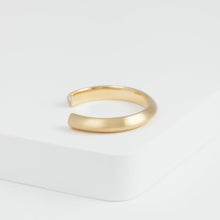 Load image into Gallery viewer, Trilliant twin diamond open ring
