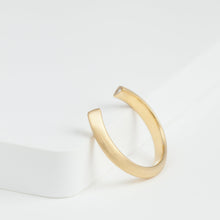 Load image into Gallery viewer, Trilliant twin diamond open ring
