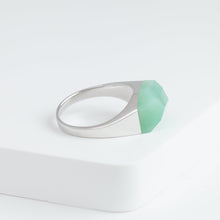 Load image into Gallery viewer, Mini rock crystal jade ring - silver
