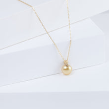 Load image into Gallery viewer, Baby gold pearl single pearl diamond necklace
