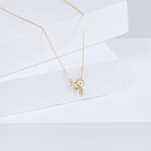 Baby white pearl emerald necklace