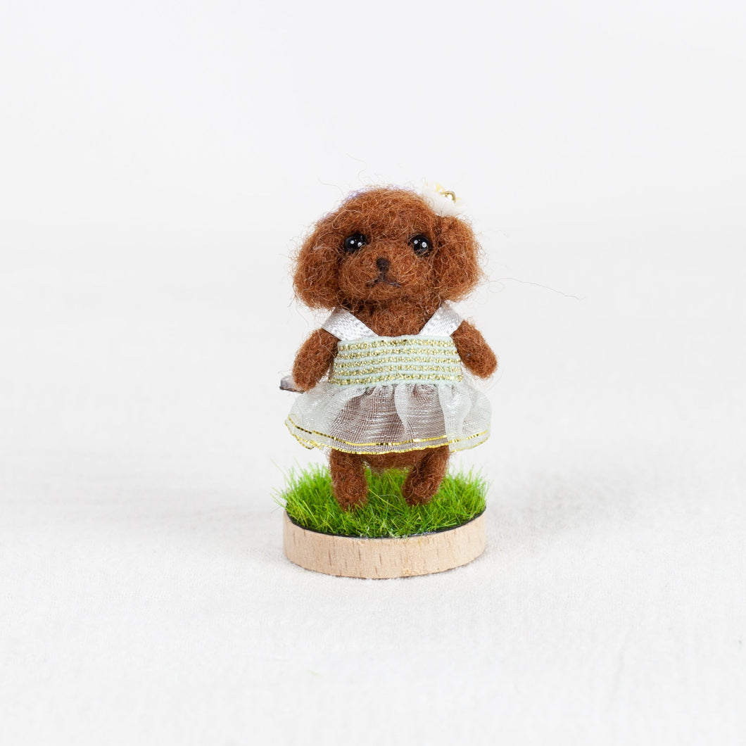 Fluffy - Poodle brooch pin with stand