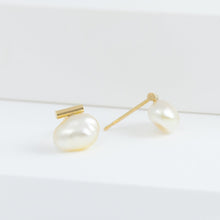 Load image into Gallery viewer, Medium baroque white pearl earrings
