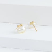 Load image into Gallery viewer, Medium baroque white pearl earrings
