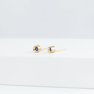 Spot small sapphire studs