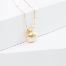 Load image into Gallery viewer, Medium gold baroque pearl necklace
